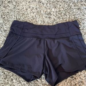 Lululemon speed up 4” shorts